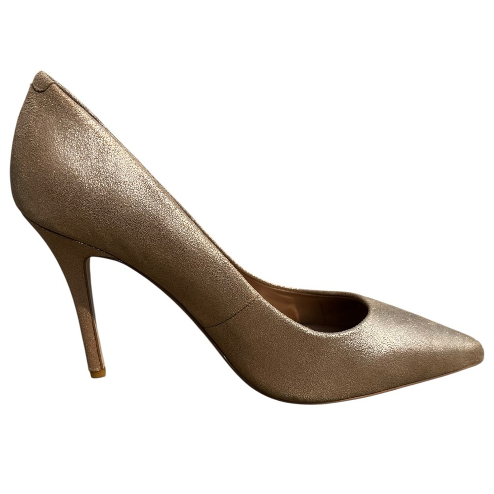 NEW! White House Black Market Soft Shimmering Gold Heels - Picture 2 of 8